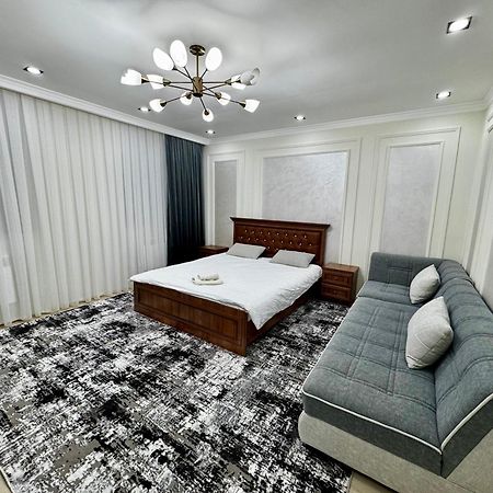 Entire Apartment In Central Nukus Exterior foto